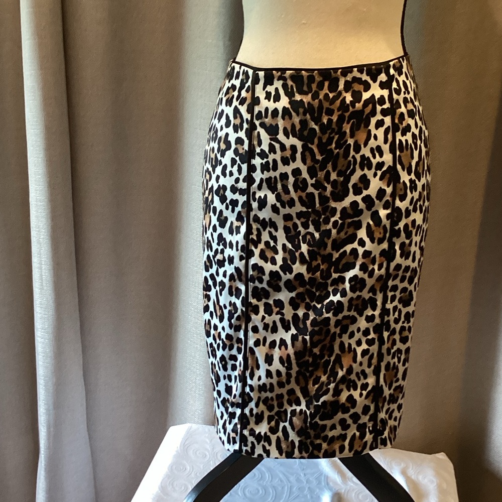 White House Black Market Animal Print Pencil Skirt, size 2.